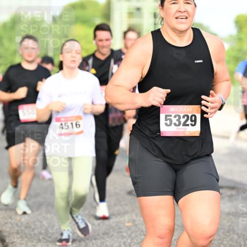 06.09.2026 - CURREX Alsterlauf Dr. Thomas Lammeyer http://msf.ph/oto/10136226 06.09.2026 10:01:12 Laufen 4516, 5329 meine-sportfotos.de