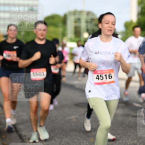 06.09.2026 - CURREX Alsterlauf Dr. Thomas Lammeyer http://msf.ph/oto/10136238 06.09.2026 10:01:13 Laufen 5503, 4516 meine-sportfotos.de