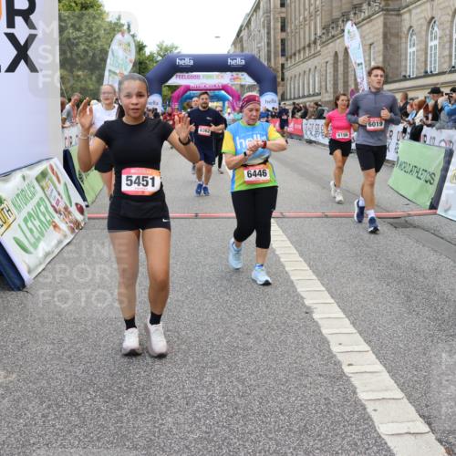 06.09.2026 - CURREX Alsterlauf Strokosch-Dieckow http://msf.ph/oto/10136251 06.09.2026 10:11:44 Ziel 2125, 2356, 2701, 3060, 3373, 3662, 3663, 3704, 4188, 4189, 4276, 4611, 5451, 5458, 6019, 6166, 6362, 6446, 8165, 8166 meine-sportfotos.de