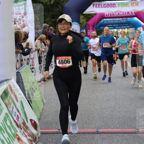 06.09.2026 - CURREX Alsterlauf Strokosch-Dieckow http://msf.ph/oto/10136260 06.09.2026 09:58:28 Ziel 2013, 2173, 3055, 3261, 3560, 3679, 3693, 3804, 4050, 4106, 4352, 4501, 4525, 4800, 4806, 5018, 5257, 5640, 5840, 5858, 6099, 6118, 6470, 8052, 8296, 8319 meine-sportfotos.de