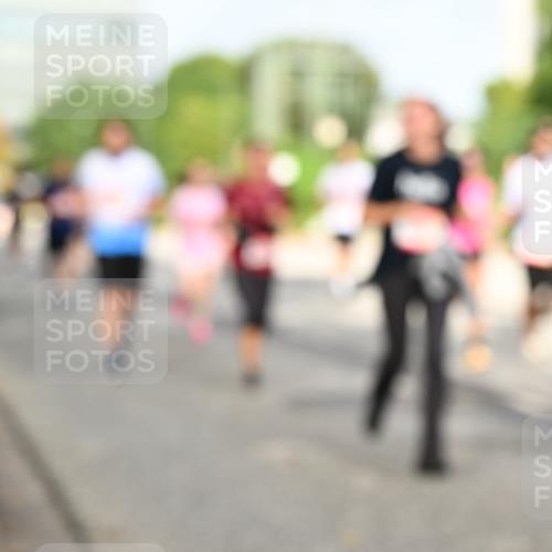 06.09.2026 - CURREX Alsterlauf Dr. Thomas Lammeyer http://msf.ph/oto/10136266 06.09.2026 10:01:15 Laufen  meine-sportfotos.de