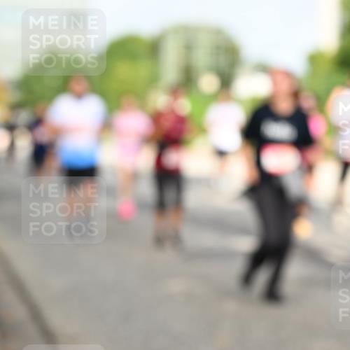 06.09.2026 - CURREX Alsterlauf Dr. Thomas Lammeyer http://msf.ph/oto/10136268 06.09.2026 10:01:16 Laufen  meine-sportfotos.de