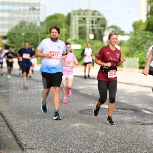 06.09.2026 - CURREX Alsterlauf Dr. Thomas Lammeyer http://msf.ph/oto/10136280 06.09.2026 10:01:16 Laufen 2511, 3011 meine-sportfotos.de