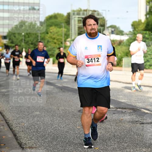 06.09.2026 - CURREX Alsterlauf Dr. Thomas Lammeyer http://msf.ph/oto/10136291 06.09.2026 10:01:18 Laufen 0, 3412 meine-sportfotos.de