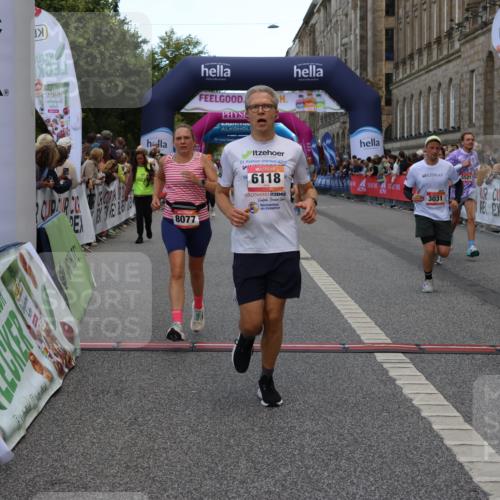 06.09.2026 - CURREX Alsterlauf Strokosch-Dieckow http://msf.ph/oto/10136346 06.09.2026 09:58:34 Ziel 2013, 2173, 3031, 3261, 3560, 3693, 4050, 4352, 4423, 4652, 4806, 5521, 5640, 5725, 5840, 5858, 6099, 6118, 6470, 8077, 8319 meine-sportfotos.de