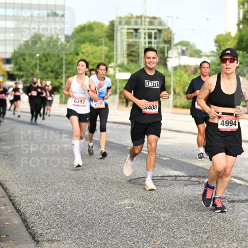 06.09.2026 - CURREX Alsterlauf Dr. Thomas Lammeyer http://msf.ph/oto/10136357 06.09.2026 10:01:24 Laufen 6392, 2195, 408, 4994 meine-sportfotos.de