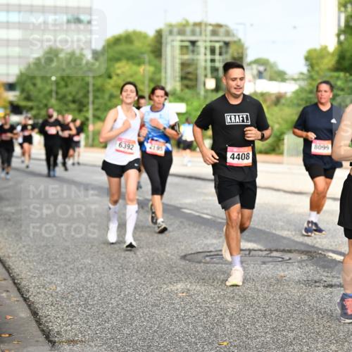 06.09.2026 - CURREX Alsterlauf Dr. Thomas Lammeyer http://msf.ph/oto/10136361 06.09.2026 10:01:24 Laufen 6392, 2195, 4408, 8099, 4994, 40 meine-sportfotos.de