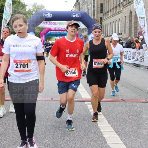 06.09.2026 - CURREX Alsterlauf Strokosch-Dieckow http://msf.ph/oto/10136363 06.09.2026 10:11:51 Ziel 2110, 2125, 2192, 2701, 3662, 3663, 3704, 4276, 4611, 4653, 5197, 5292, 6166, 6362, 6467, 8165, 8166 meine-sportfotos.de