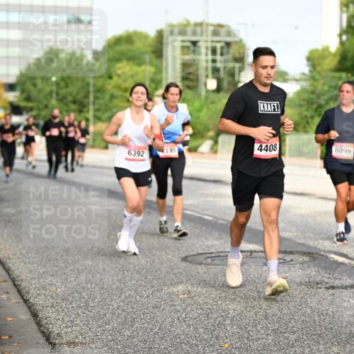 06.09.2026 - CURREX Alsterlauf Dr. Thomas Lammeyer http://msf.ph/oto/10136364 06.09.2026 10:01:25 Laufen 6392, 195, 4408, 8099, 49 meine-sportfotos.de