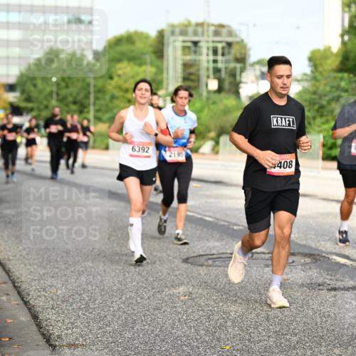 06.09.2026 - CURREX Alsterlauf Dr. Thomas Lammeyer http://msf.ph/oto/10136366 06.09.2026 10:01:25 Laufen 6392, 2195, 408, 8099 meine-sportfotos.de