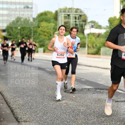 06.09.2026 - CURREX Alsterlauf Dr. Thomas Lammeyer http://msf.ph/oto/10136374 06.09.2026 10:01:25 Laufen 6392, 2195, 4408, 80 meine-sportfotos.de