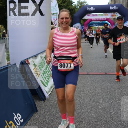 06.09.2026 - CURREX Alsterlauf Strokosch-Dieckow http://msf.ph/oto/10136416 06.09.2026 09:58:36 Ziel 2120, 2173, 2717, 3031, 3261, 3560, 3693, 4050, 4147, 4227, 4256, 4304, 4352, 4356, 4423, 4652, 5205, 5207, 5521, 5640, 5725, 6073, 6099, 6118, 6470, 8077, 8319 meine-sportfotos.de