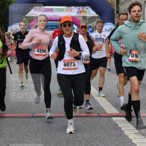06.09.2026 - CURREX Alsterlauf Strokosch-Dieckow http://msf.ph/oto/10136454 06.09.2026 09:58:40 Ziel 2034, 2120, 2717, 3031, 4147, 4227, 4256, 4265, 4304, 4356, 4423, 4652, 4695, 4747, 5205, 5207, 5521, 5706, 5725, 5810, 6073, 6118, 8077 meine-sportfotos.de