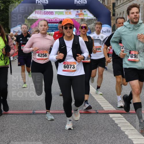 06.09.2026 - CURREX Alsterlauf Strokosch-Dieckow http://msf.ph/oto/10136464 06.09.2026 09:58:40 Ziel 2034, 2120, 2717, 3031, 4147, 4227, 4256, 4265, 4304, 4356, 4423, 4652, 4695, 4747, 5205, 5207, 5521, 5706, 5725, 5810, 6073, 6118, 8077 meine-sportfotos.de