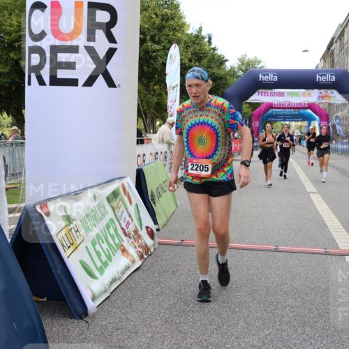 06.09.2026 - CURREX Alsterlauf Strokosch-Dieckow http://msf.ph/oto/10136470 06.09.2026 10:12:36 Ziel 2132, 2205, 2750, 3162, 3173, 3244, 3245, 3616, 3710, 4302, 4421, 4810, 4975, 4976, 5185, 5285, 6094, 6237, 8227 meine-sportfotos.de