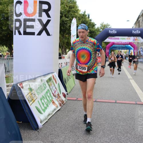06.09.2026 - CURREX Alsterlauf Strokosch-Dieckow http://msf.ph/oto/10136491 06.09.2026 10:12:36 Ziel 2132, 2205, 2750, 3162, 3173, 3244, 3245, 3616, 3710, 4302, 4421, 4810, 4975, 4976, 5185, 5285, 6094, 6237, 8227 meine-sportfotos.de