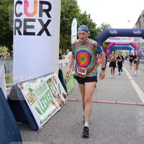 06.09.2026 - CURREX Alsterlauf Strokosch-Dieckow http://msf.ph/oto/10136498 06.09.2026 10:12:37 Ziel 2132, 2205, 2750, 3162, 3244, 3245, 3616, 3710, 4302, 4421, 4975, 4976, 5185, 5285, 5369, 6094, 6237, 8227 meine-sportfotos.de