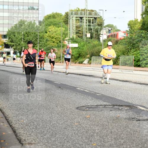 06.09.2026 - CURREX Alsterlauf Dr. Thomas Lammeyer http://msf.ph/oto/10136511 06.09.2026 10:01:38 Laufen 4430, 3777, 6110 meine-sportfotos.de