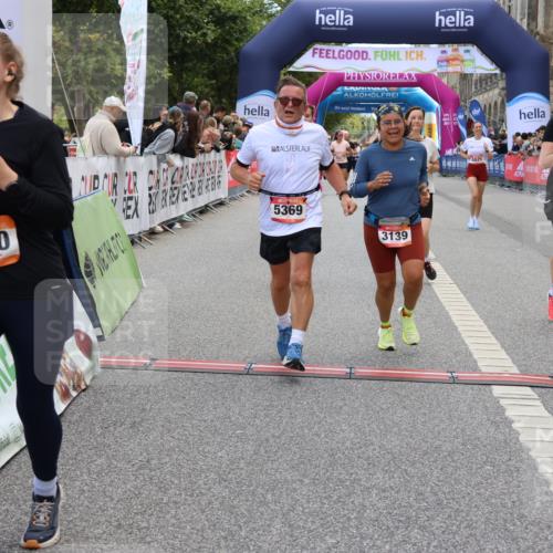 06.09.2026 - CURREX Alsterlauf Strokosch-Dieckow http://msf.ph/oto/10136528 06.09.2026 10:12:43 Ziel 2219, 2750, 3139, 3162, 3616, 3710, 4302, 4482, 4825, 5369, 5809, 6237, 8227 meine-sportfotos.de
