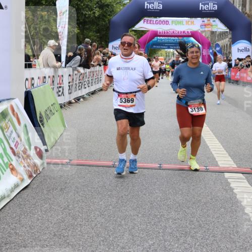 06.09.2026 - CURREX Alsterlauf Strokosch-Dieckow http://msf.ph/oto/10136556 06.09.2026 10:12:43 Ziel 2219, 2750, 3139, 3162, 3616, 3710, 4302, 4482, 4825, 5369, 5809, 6237, 8227 meine-sportfotos.de