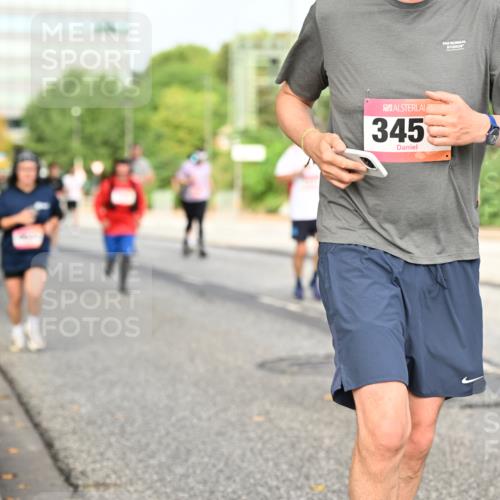 06.09.2026 - CURREX Alsterlauf Dr. Thomas Lammeyer http://msf.ph/oto/10136684 06.09.2026 10:01:53 Laufen 345 meine-sportfotos.de