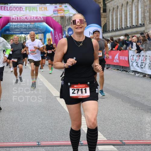 06.09.2026 - CURREX Alsterlauf Strokosch-Dieckow http://msf.ph/oto/10136717 06.09.2026 09:58:52 Ziel 2017, 2065, 2244, 2711, 3078, 3313, 3691, 4080, 4081, 4299, 5557, 5661, 5764, 5810, 5964, 6111, 6311 meine-sportfotos.de
