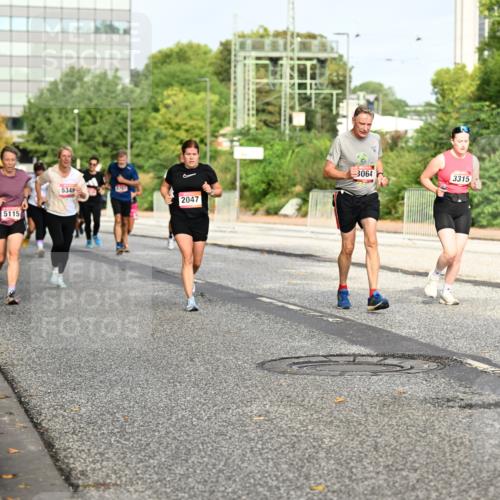 06.09.2026 - CURREX Alsterlauf Dr. Thomas Lammeyer http://msf.ph/oto/10136739 06.09.2026 10:01:58 Laufen 5115, 5349, 2047, 3064, 3315, 5300 meine-sportfotos.de
