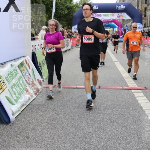 06.09.2026 - CURREX Alsterlauf Strokosch-Dieckow http://msf.ph/oto/10136797 06.09.2026 10:12:54 Ziel 2193, 2493, 2678, 2725, 2942, 4825, 5009, 5010, 5335, 6235, 8091 meine-sportfotos.de