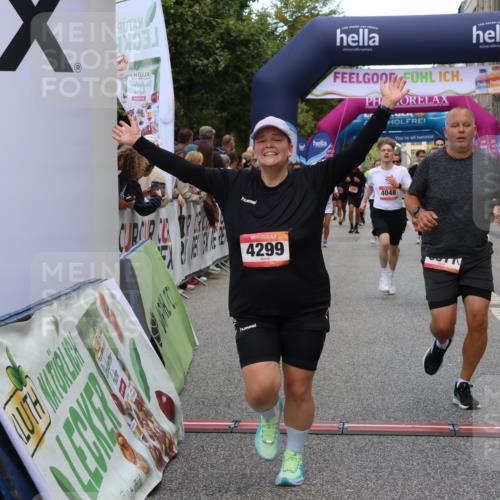 06.09.2026 - CURREX Alsterlauf Strokosch-Dieckow http://msf.ph/oto/10136803 06.09.2026 09:58:56 Ziel 2065, 2244, 2649, 2711, 3049, 3078, 3203, 3313, 3323, 3765, 4048, 4080, 4081, 4299, 4605, 4779, 5099, 5100, 5557, 5661, 6064, 6065, 6311, 8051, 8265 meine-sportfotos.de