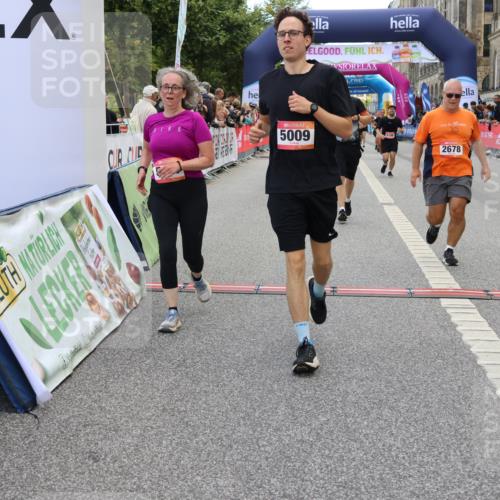 06.09.2026 - CURREX Alsterlauf Strokosch-Dieckow http://msf.ph/oto/10136804 06.09.2026 10:12:54 Ziel 2193, 2493, 2678, 2725, 2942, 4825, 5009, 5010, 5335, 6235, 8091 meine-sportfotos.de