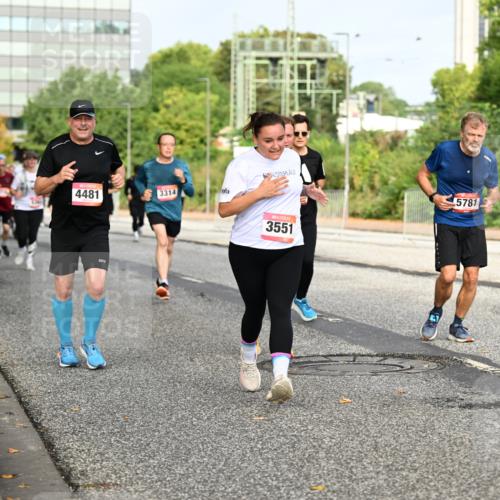 06.09.2026 - CURREX Alsterlauf Dr. Thomas Lammeyer http://msf.ph/oto/10136814 06.09.2026 10:02:04 Laufen 4481, 3314, 3551, 5781 meine-sportfotos.de