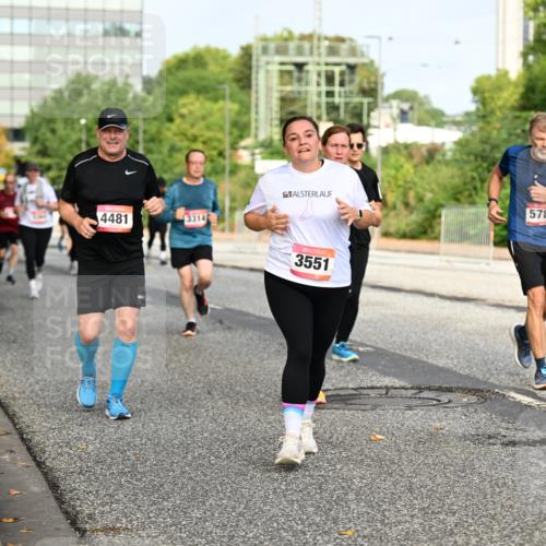 06.09.2026 - CURREX Alsterlauf Dr. Thomas Lammeyer http://msf.ph/oto/10136817 06.09.2026 10:02:04 Laufen 4481, 3314, 5781, 3551 meine-sportfotos.de