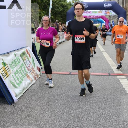06.09.2026 - CURREX Alsterlauf Strokosch-Dieckow http://msf.ph/oto/10136825 06.09.2026 10:12:54 Ziel 2193, 2493, 2678, 2725, 2942, 4825, 5009, 5010, 5335, 6235, 8091 meine-sportfotos.de