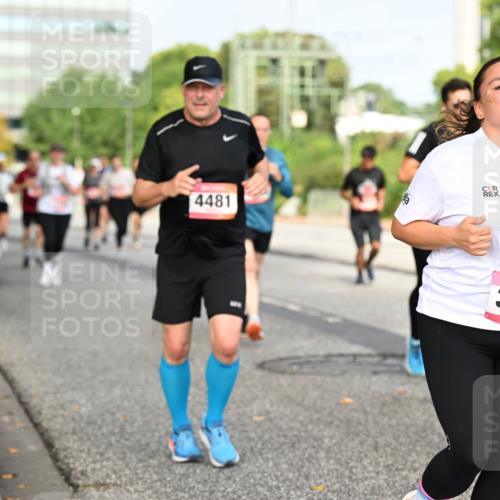 06.09.2026 - CURREX Alsterlauf Dr. Thomas Lammeyer http://msf.ph/oto/10136829 06.09.2026 10:02:06 Laufen 4481, 3551 meine-sportfotos.de