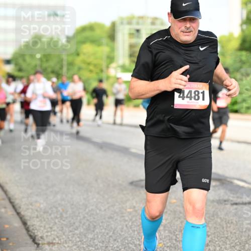 06.09.2026 - CURREX Alsterlauf Dr. Thomas Lammeyer http://msf.ph/oto/10136838 06.09.2026 10:02:07 Laufen 4481, 4130 meine-sportfotos.de