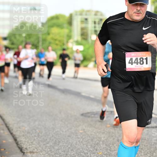 06.09.2026 - CURREX Alsterlauf Dr. Thomas Lammeyer http://msf.ph/oto/10136840 06.09.2026 10:02:07 Laufen 4481 meine-sportfotos.de