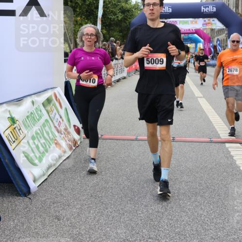 06.09.2026 - CURREX Alsterlauf Strokosch-Dieckow http://msf.ph/oto/10136841 06.09.2026 10:12:55 Ziel 2193, 2493, 2678, 2725, 2942, 5009, 5010, 5335, 6235, 8091, 8186 meine-sportfotos.de
