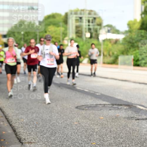 06.09.2026 - CURREX Alsterlauf Dr. Thomas Lammeyer http://msf.ph/oto/10136860 06.09.2026 10:02:09 Laufen  meine-sportfotos.de