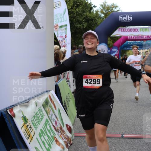 06.09.2026 - CURREX Alsterlauf Strokosch-Dieckow http://msf.ph/oto/10136865 06.09.2026 09:58:56 Ziel 2065, 2244, 2649, 2711, 3049, 3078, 3203, 3313, 3323, 3765, 4048, 4080, 4081, 4299, 4605, 4779, 5099, 5100, 5557, 5661, 6064, 6065, 6311, 8051, 8265 meine-sportfotos.de