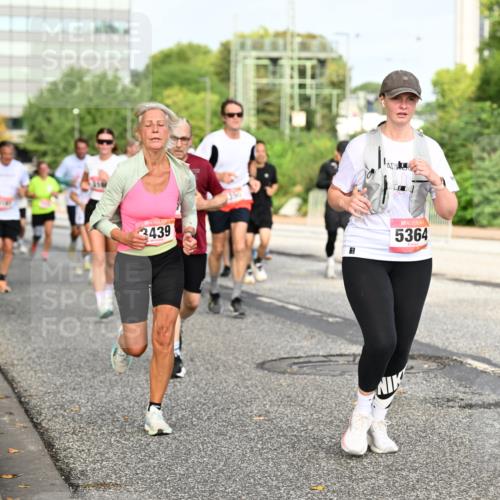 06.09.2026 - CURREX Alsterlauf Dr. Thomas Lammeyer http://msf.ph/oto/10136884 06.09.2026 10:02:11 Laufen 3439, 5364 meine-sportfotos.de