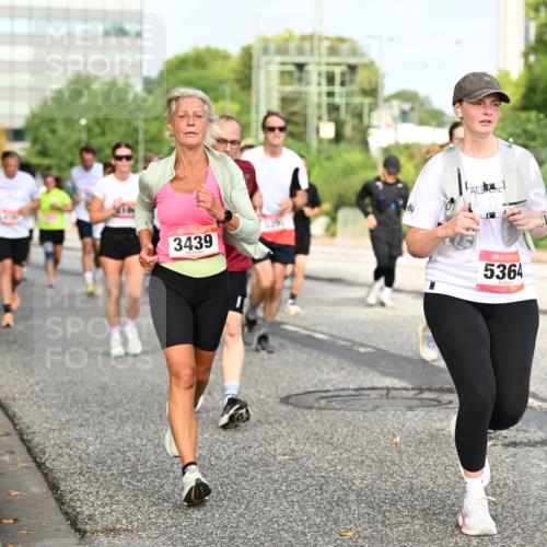 06.09.2026 - CURREX Alsterlauf Dr. Thomas Lammeyer http://msf.ph/oto/10136886 06.09.2026 10:02:11 Laufen 3439, 5390, 5364 meine-sportfotos.de