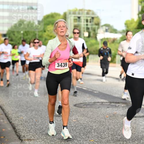 06.09.2026 - CURREX Alsterlauf Dr. Thomas Lammeyer http://msf.ph/oto/10136890 06.09.2026 10:02:11 Laufen 3439, 5364 meine-sportfotos.de