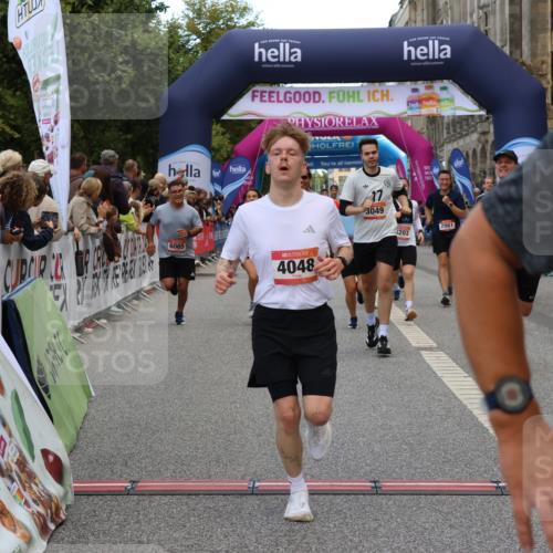 06.09.2026 - CURREX Alsterlauf Strokosch-Dieckow http://msf.ph/oto/10136904 06.09.2026 09:58:59 Ziel 2060, 2065, 2649, 2981, 3049, 3203, 3313, 3323, 3517, 3546, 3552, 3765, 4048, 4080, 4081, 4299, 4605, 4779, 5099, 5100, 5661, 6064, 6065, 6311, 8051, 8206, 8265, 8320 meine-sportfotos.de