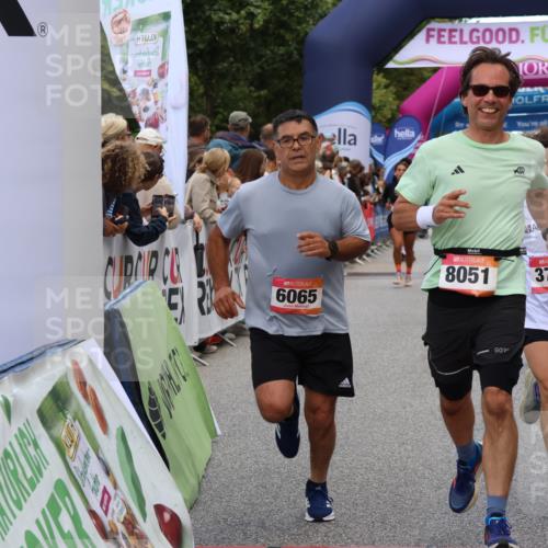 06.09.2026 - CURREX Alsterlauf Strokosch-Dieckow http://msf.ph/oto/10136917 06.09.2026 09:59:01 Ziel 2060, 2065, 2649, 2981, 3049, 3203, 3323, 3499, 3517, 3546, 3552, 3765, 4048, 4080, 4081, 4293, 4299, 4605, 4779, 4814, 4953, 5099, 5100, 5661, 6064, 6065, 6082, 6311, 8051, 8206, 8265, 8320 meine-sportfotos.de