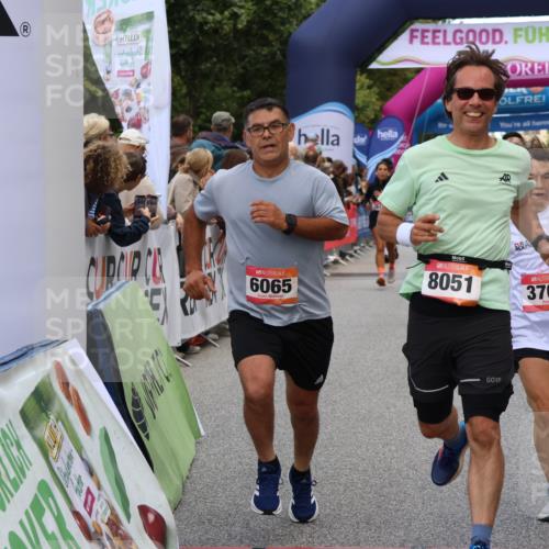 06.09.2026 - CURREX Alsterlauf Strokosch-Dieckow http://msf.ph/oto/10136923 06.09.2026 09:59:01 Ziel 2060, 2065, 2649, 2981, 3049, 3203, 3323, 3499, 3517, 3546, 3552, 3765, 4048, 4080, 4081, 4293, 4299, 4605, 4779, 4814, 4953, 5099, 5100, 5661, 6064, 6065, 6082, 6311, 8051, 8206, 8265, 8320 meine-sportfotos.de