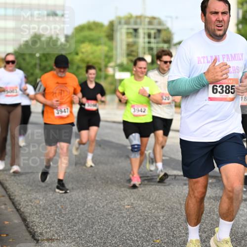 06.09.2026 - CURREX Alsterlauf Dr. Thomas Lammeyer http://msf.ph/oto/10136962 06.09.2026 10:02:17 Laufen 3947, 3942, 6385, 183 meine-sportfotos.de