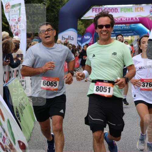 06.09.2026 - CURREX Alsterlauf Strokosch-Dieckow http://msf.ph/oto/10136965 06.09.2026 09:59:02 Ziel 2060, 2065, 2618, 2649, 2981, 3049, 3203, 3323, 3499, 3517, 3546, 3552, 3765, 3871, 4048, 4080, 4081, 4293, 4299, 4605, 4779, 4814, 4953, 5099, 5100, 5801, 6064, 6065, 6082, 6083, 6311, 8051, 8206, 8265, 8320 meine-sportfotos.de