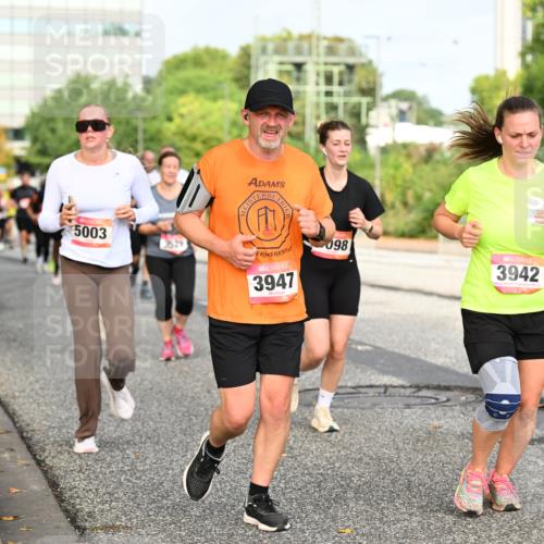 06.09.2026 - CURREX Alsterlauf Dr. Thomas Lammeyer http://msf.ph/oto/10136977 06.09.2026 10:02:19 Laufen 5003, 3529, 3947, 098, 3942 meine-sportfotos.de