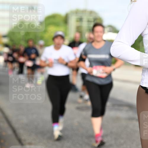 06.09.2026 - CURREX Alsterlauf Dr. Thomas Lammeyer http://msf.ph/oto/10137002 06.09.2026 10:02:21 Laufen  meine-sportfotos.de