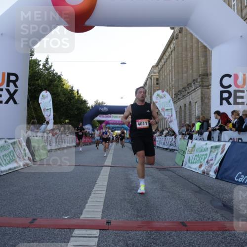06.09.2026 - CURREX Alsterlauf Yannick Fuchs http://msf.ph/oto/10137012 06.09.2026 09:45:00 Ziel 2289, 2452, 3641, 3974, 4011, 4128, 5837, 6243, 6420 meine-sportfotos.de